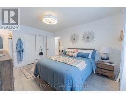 6 CAMDON COURT - 20