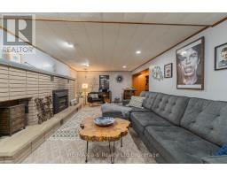 6 CAMDON COURT - 27
