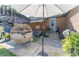 6 CAMDON COURT - 33
