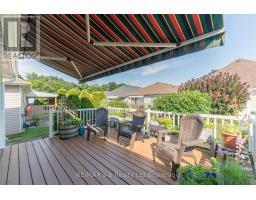 57 EDWIN CRESCENT - 22