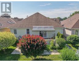 57 EDWIN CRESCENT - 27