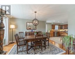 57 EDWIN CRESCENT - 9