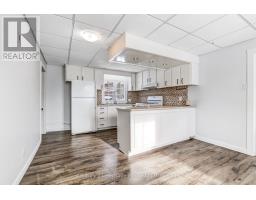 152 CHARLES STREET E - 14