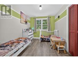 18 QUEEN STREET W - 14