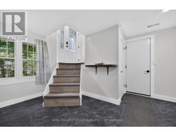18 QUEEN STREET W - 19