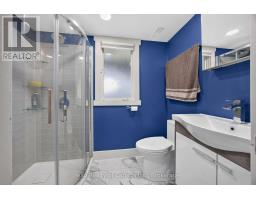 18 QUEEN STREET W - 25