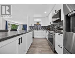 18 QUEEN STREET W - 8