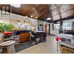 184726 CORNELL ROAD - 24