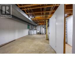 6 HIGHLAND DRIVE - 25