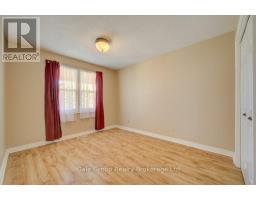 47 SERES DRIVE - 18