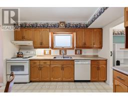 573 LANSDOWNE AVENUE - 11