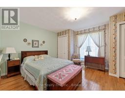573 LANSDOWNE AVENUE - 17