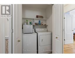 573 LANSDOWNE AVENUE - 19