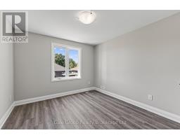 808 GARDEN COURT CRESCENT - 38