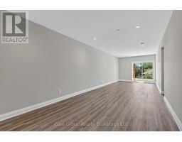 808 GARDEN COURT CRESCENT - 42