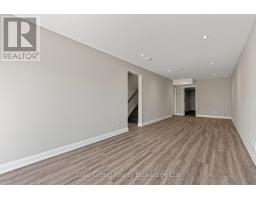 808 GARDEN COURT CRESCENT - 43