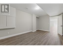 808 GARDEN COURT CRESCENT - 45
