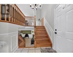 17 VARLEY CRESCENT - 16