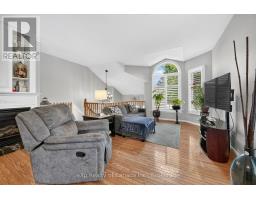 17 VARLEY CRESCENT - 18