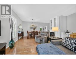 17 VARLEY CRESCENT - 20