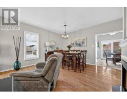 17 VARLEY CRESCENT - 21