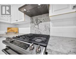 17 VARLEY CRESCENT - 25