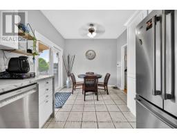17 VARLEY CRESCENT - 26
