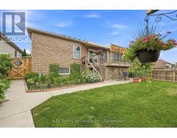 17 VARLEY CRESCENT - 9