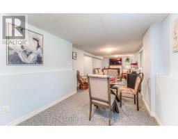 82 ROSENEATH CRESCENT - 25