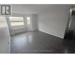 36 - 64 HIAWATHA ROAD - 10