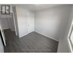 36 - 64 HIAWATHA ROAD - 19