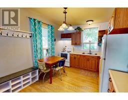 175 BELL STREET - 7