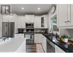 272 WELLINGTON STREET N - 14