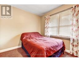220 CLARKE STREET N - 12