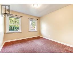 220 CLARKE STREET N - 13
