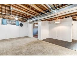 220 CLARKE STREET N - 16