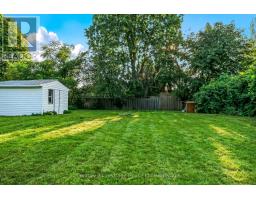 220 CLARKE STREET N - 23