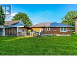 220 CLARKE STREET N - 26