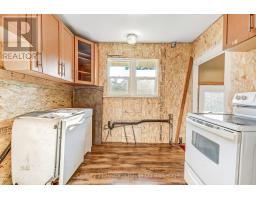 220 CLARKE STREET N - 7