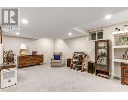 35 TANAGER DRIVE - 18