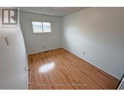 4 - 394 SPRINGBANK AVENUE N - 20