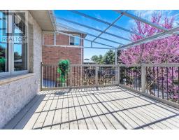 7 LYNDALE ROAD - 20