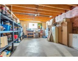 7 LYNDALE ROAD - 26