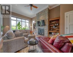 563 LAKEVIEW DRIVE - 12