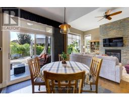 563 LAKEVIEW DRIVE - 15
