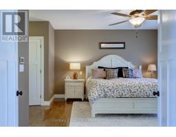 563 LAKEVIEW DRIVE - 17