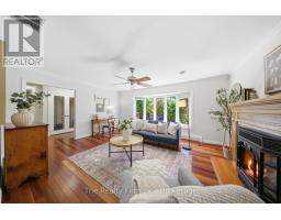 86 WINDERMERE CRESCENT - 11