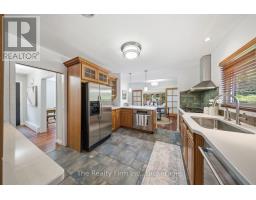 86 WINDERMERE CRESCENT - 17