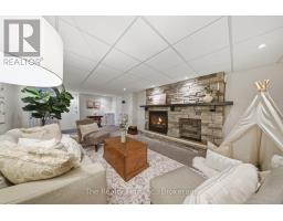 86 WINDERMERE CRESCENT - 28