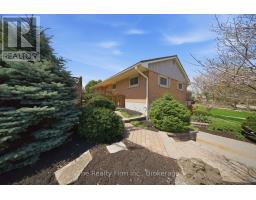 86 WINDERMERE CRESCENT - 43